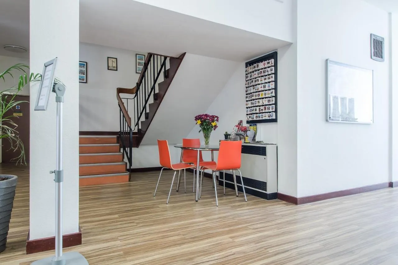 Wynfrid House Bed & Breakfast London United Kingdom