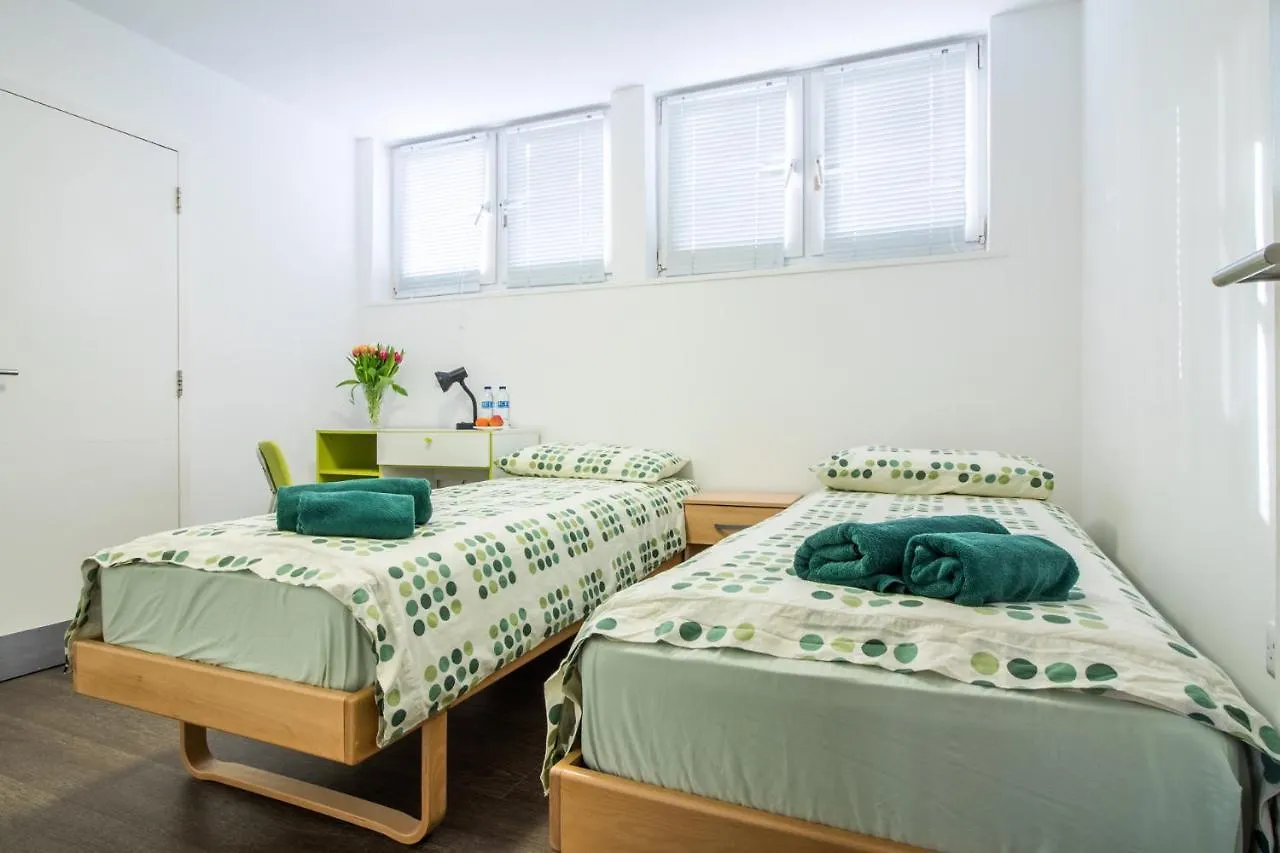 Wynfrid House Bed & Breakfast London